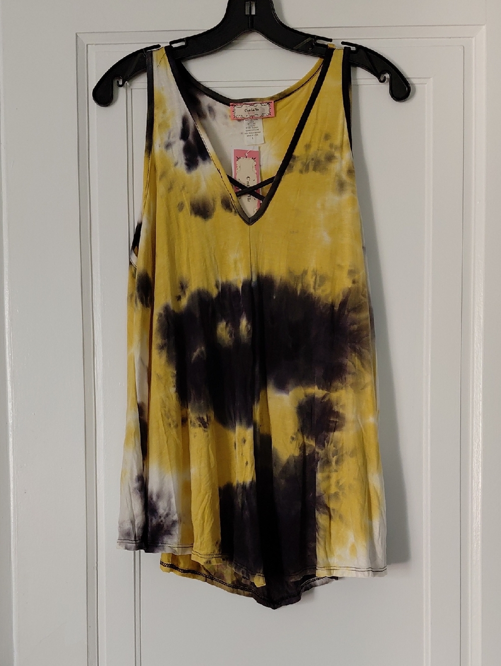 NWT Yellow and Black Tie-Dye V-Neck Tank